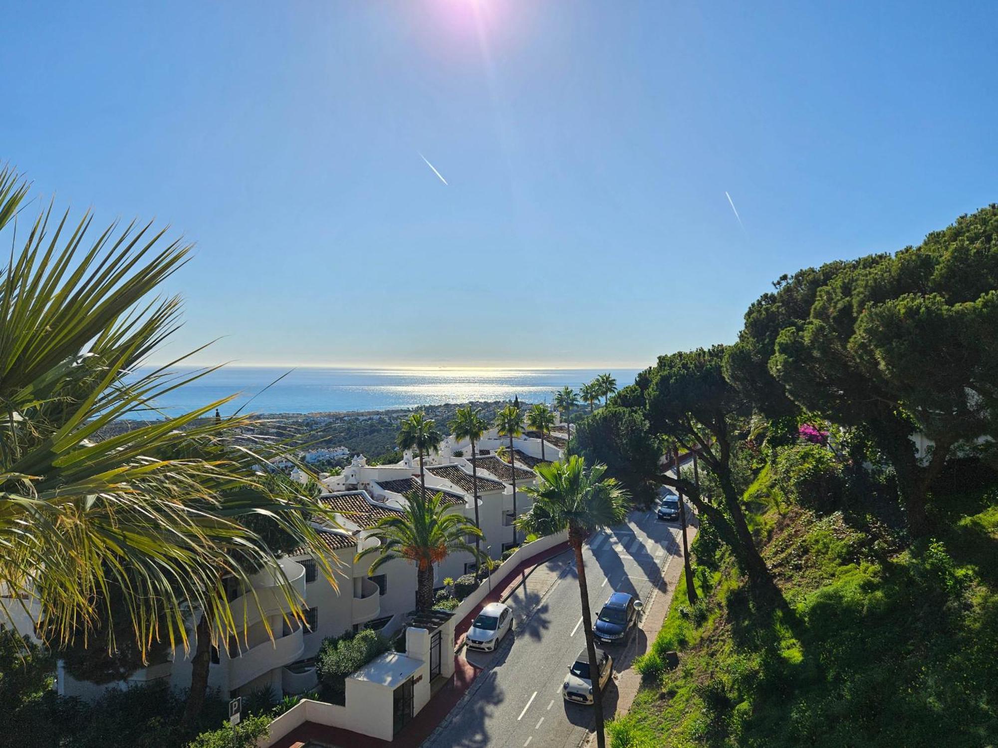 3 Bedroom Penthouse Apartment In Calahonda MIJAS COSTA Eksteriør bilde