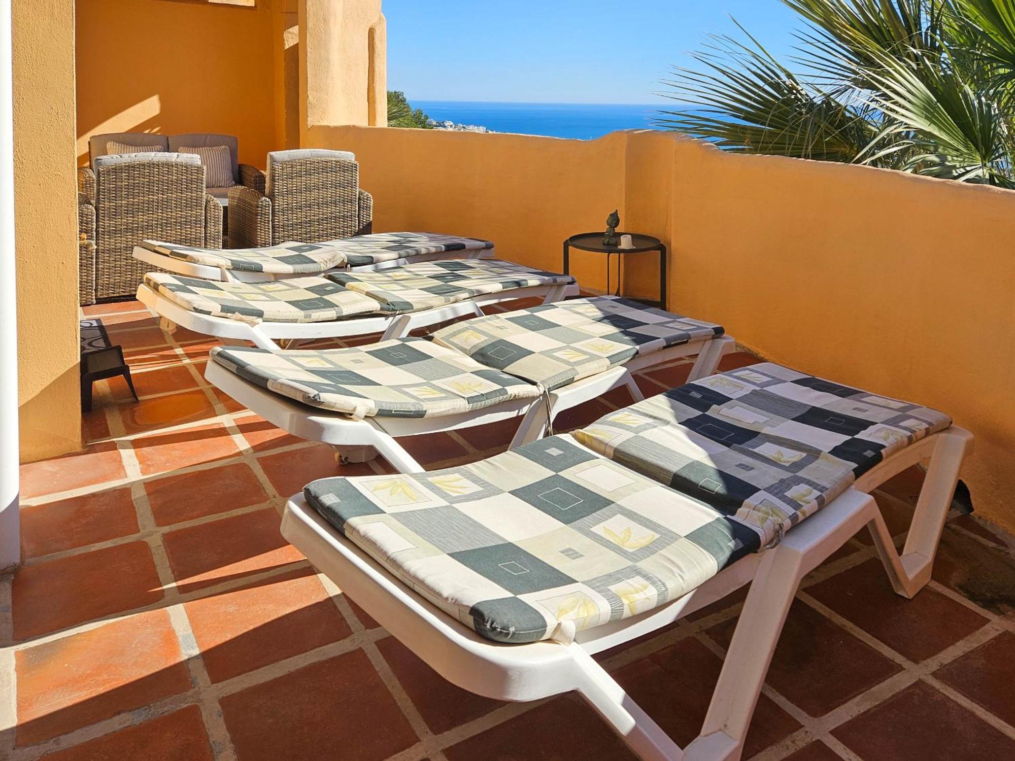 3 Bedroom Penthouse Apartment In Calahonda MIJAS COSTA Eksteriør bilde