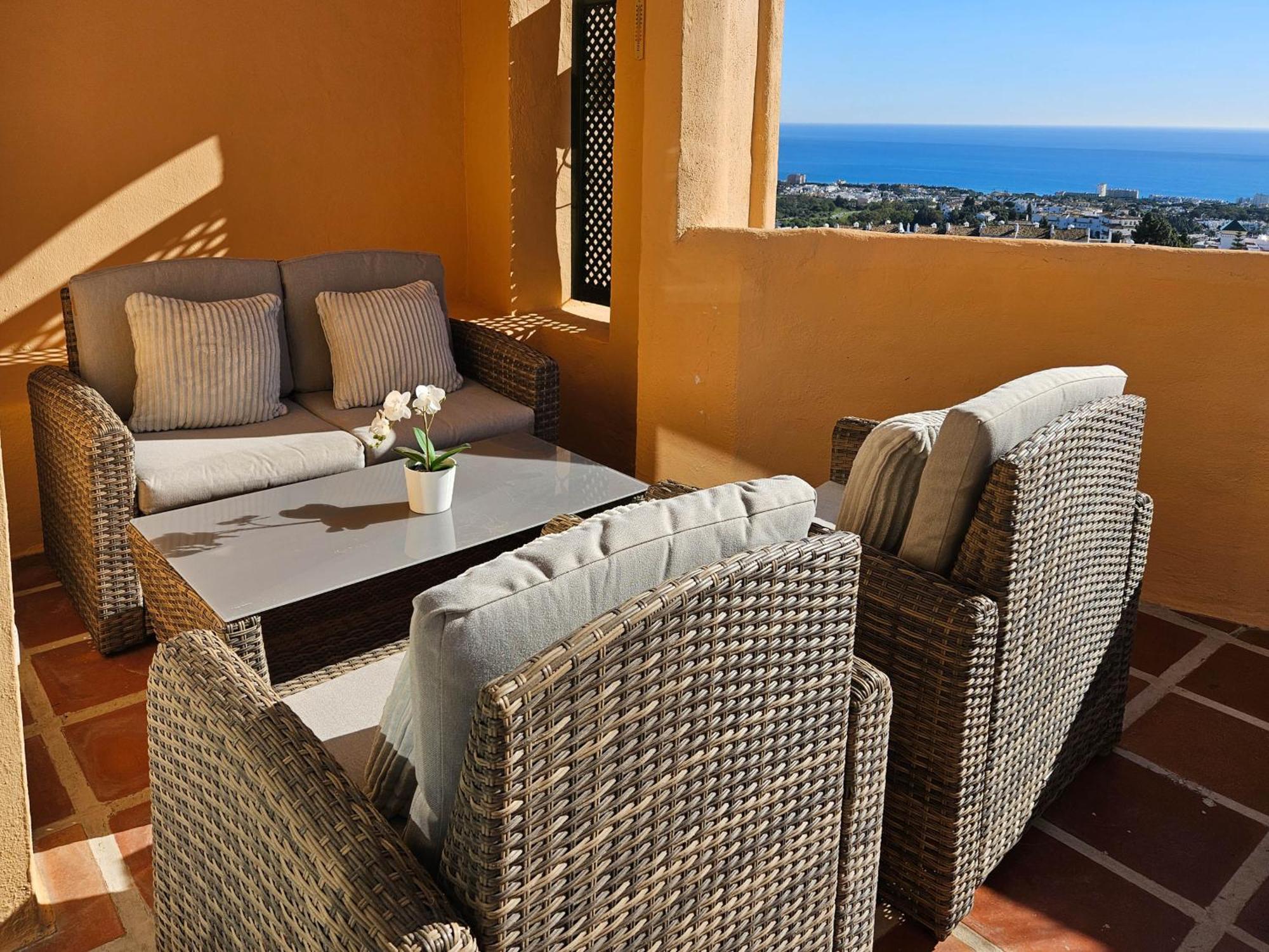 3 Bedroom Penthouse Apartment In Calahonda MIJAS COSTA Eksteriør bilde